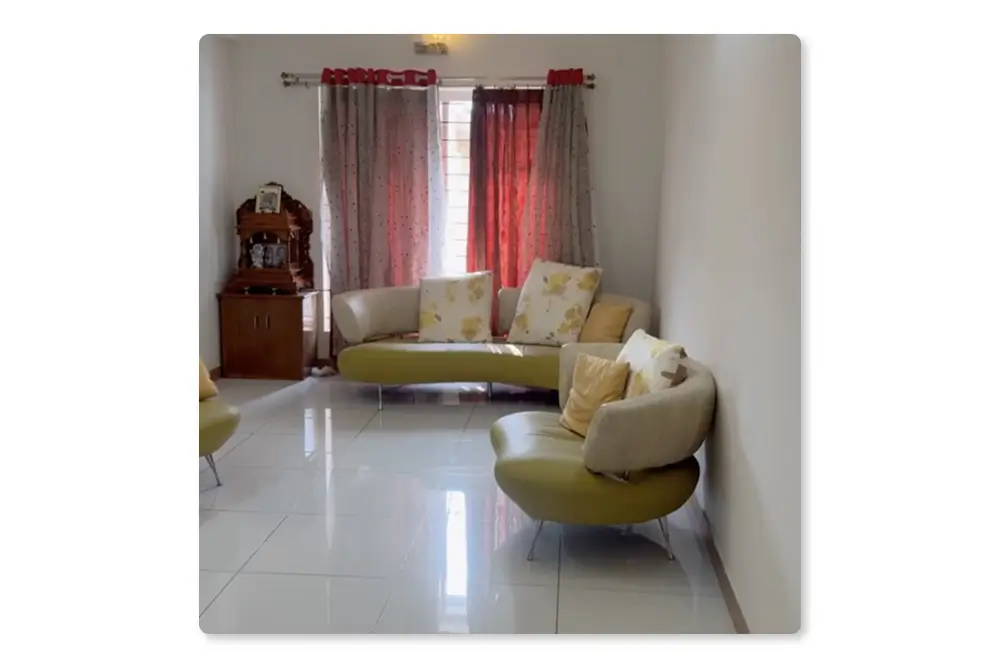 Elegant Contemporary Villa with Garden